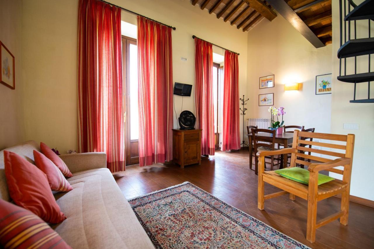 Agriturismo Lago Di Mezzano Valentano Bagian luar foto