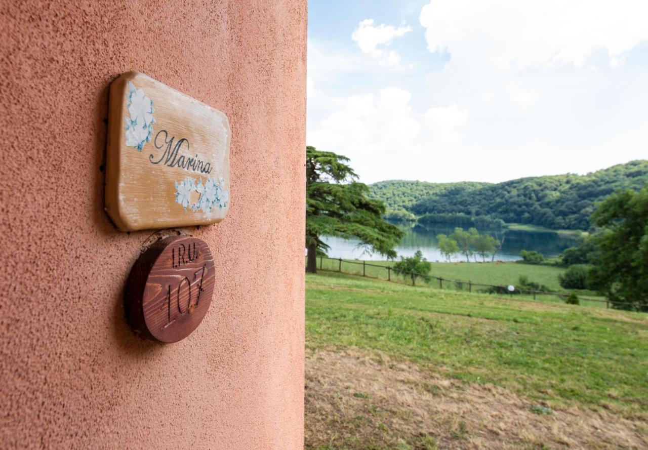 Agriturismo Lago Di Mezzano Valentano Bagian luar foto