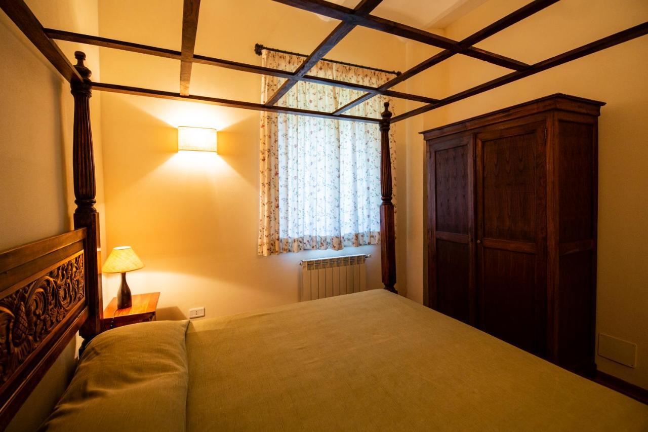 Agriturismo Lago Di Mezzano Valentano Bagian luar foto