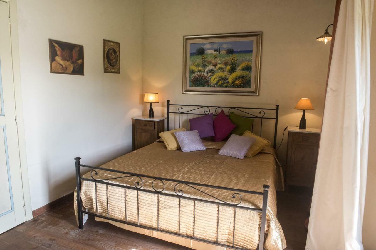 Agriturismo Lago Di Mezzano Valentano Bagian luar foto